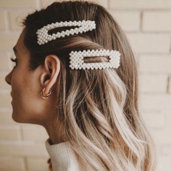 Pearl Hair Clip Set - Picture 1 of 3